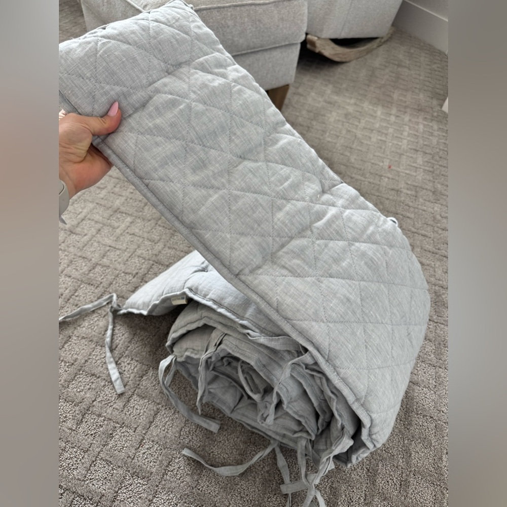 Pottery barn baby crib bumper